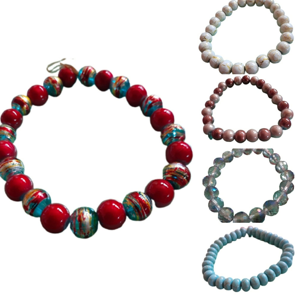 BUNDLE OF 5 HANDBEADED BRACELETS